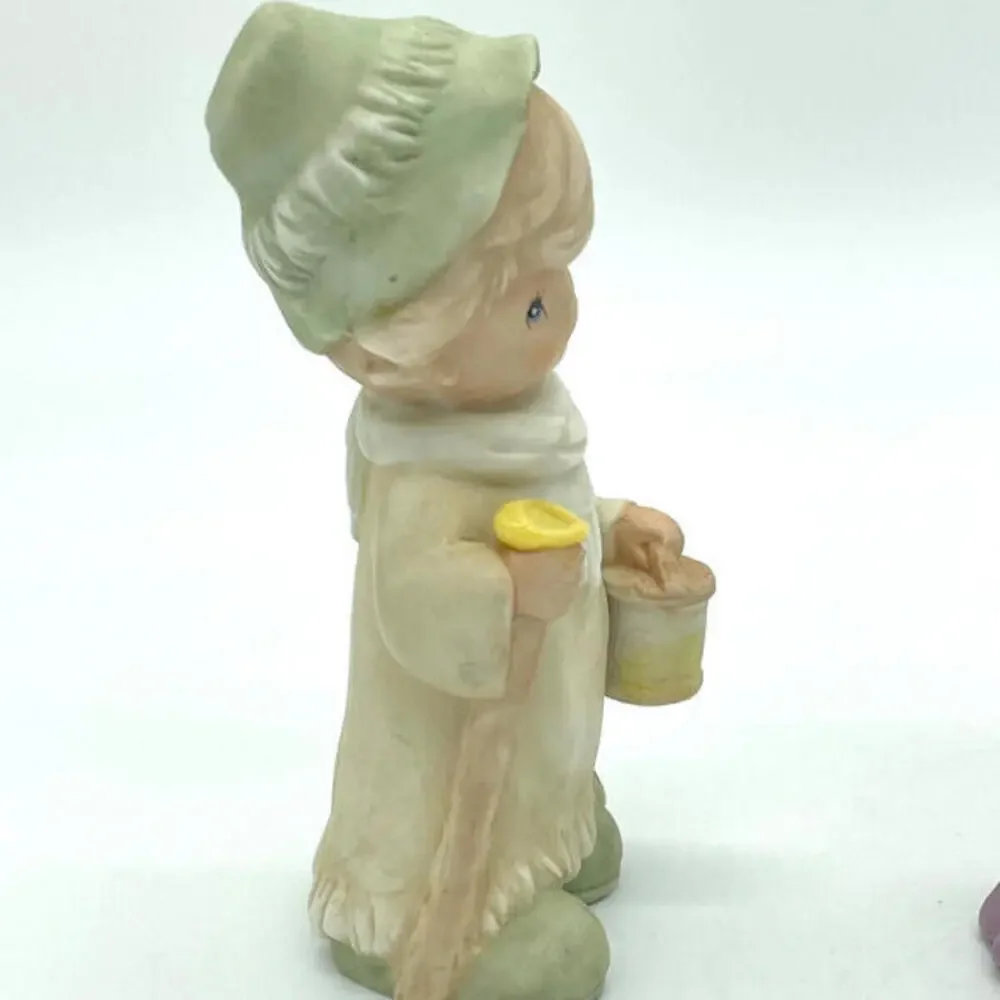Vintage HOMCO Christmas Nativity Set Porcelain Children 4 Piece‎ Set 5502